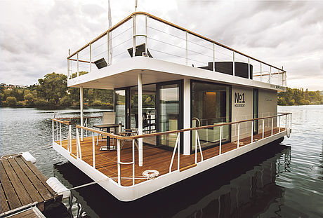 No1 Houseboat